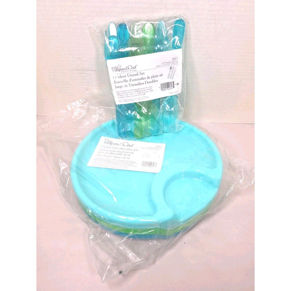 Pampered Chef Outdoor Party Plate Set & Utensils Picnic Plates Aqua Blue...